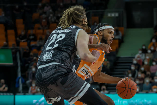 辅助设施均 辅助设施均