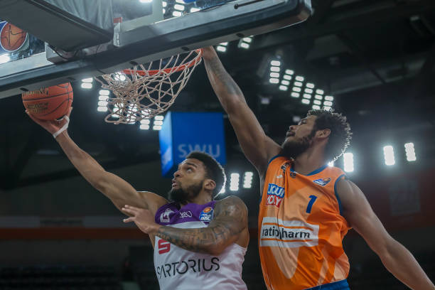 波震惊球迷 波震惊球迷