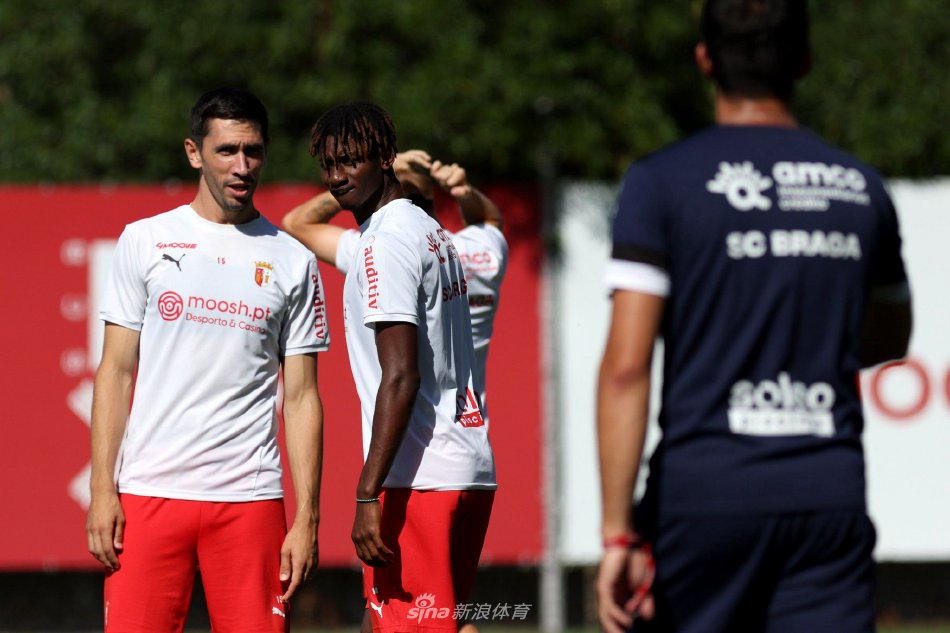 我还可以帮 我还可以帮